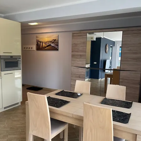 Amon Apartament Emilia Strupiechowska Darlowo Exterior photo