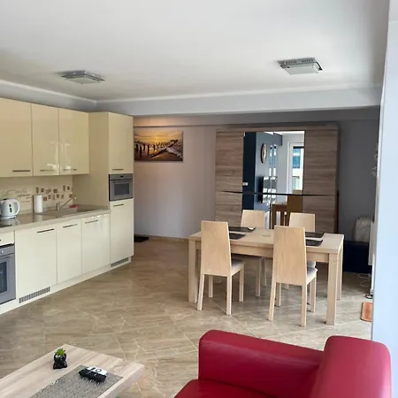 Amon Apartament Emilia Strupiechowska Darlowo Exterior photo