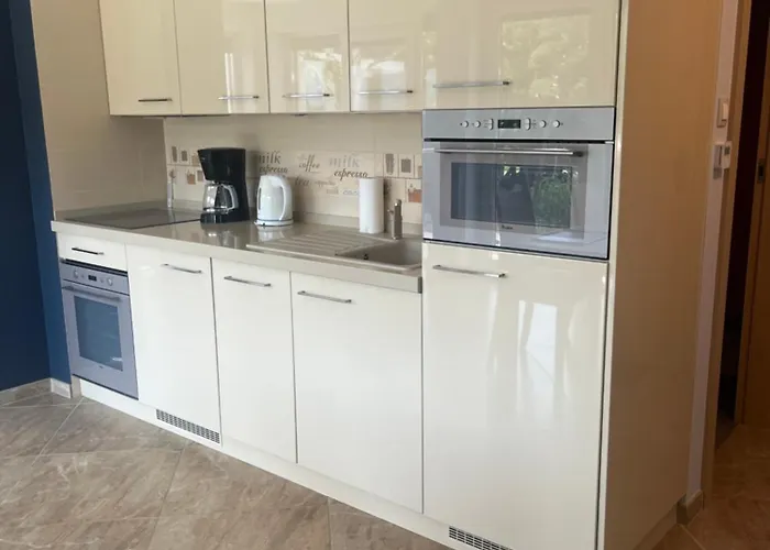 Amon Apartament Emilia Strupiechowska